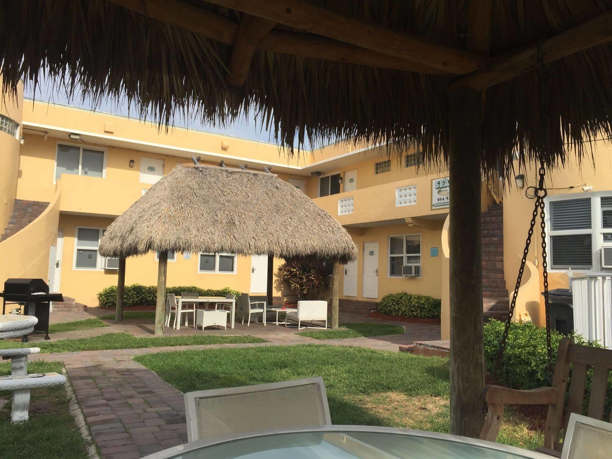 Hollywood Beach Seaside Екстериор снимка